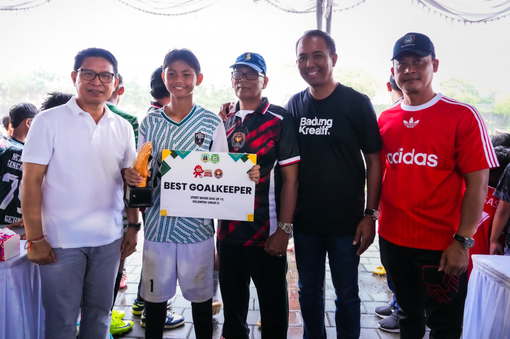 Penutupan Turnamen Sepak Bola “Spirit Never Give Up” Tahun 2025